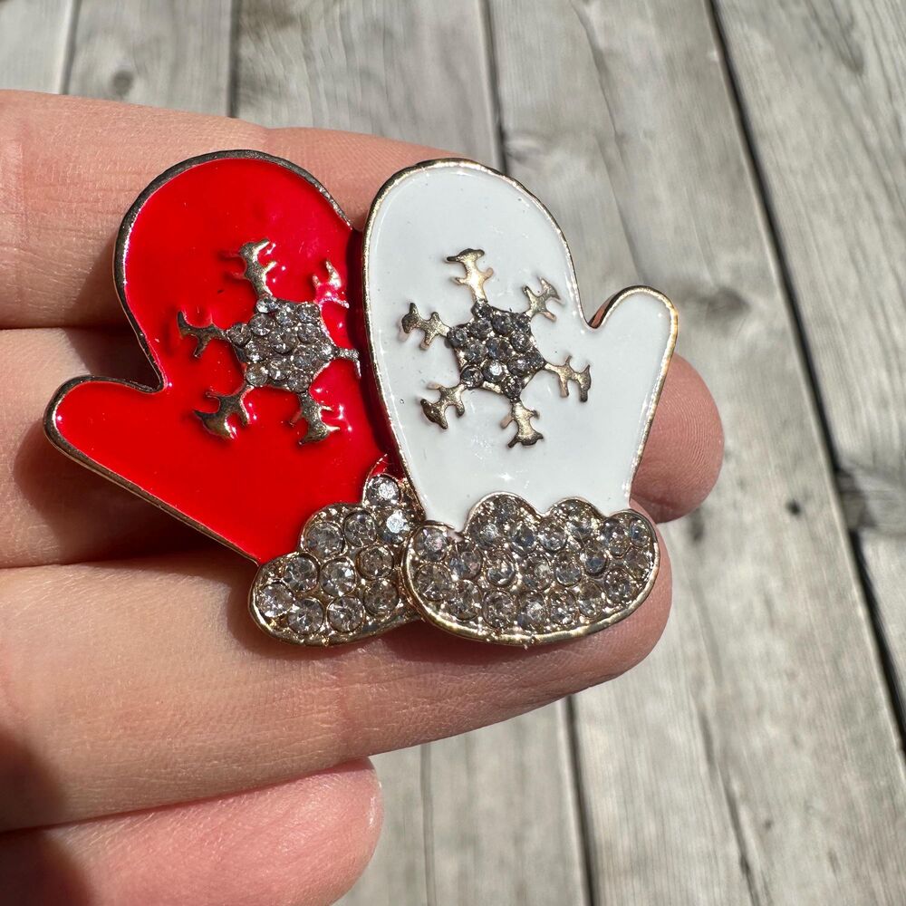Vintage Jewelry Mittens Brooch Enamel Christmas Gloves Pin